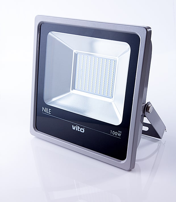 عکاسی پشت زمینه سفید